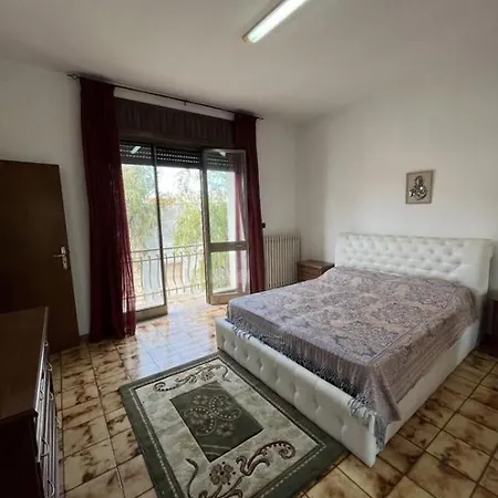Gab House